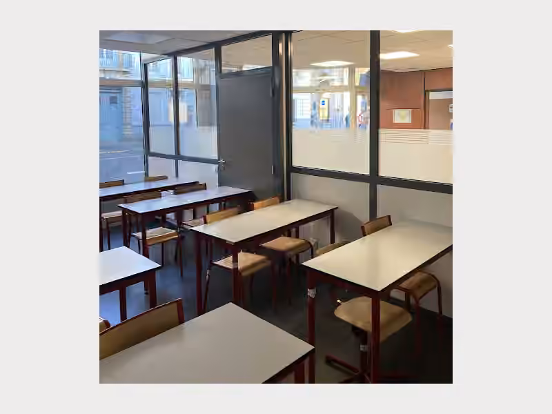 École de langues à Lille - ISPA - Learn French with Institut Langues et Savoirs